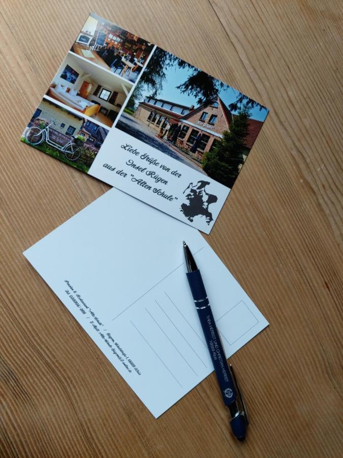 Pension & Restaurant "Alte Schule" Kluis Eksteriør bilde
