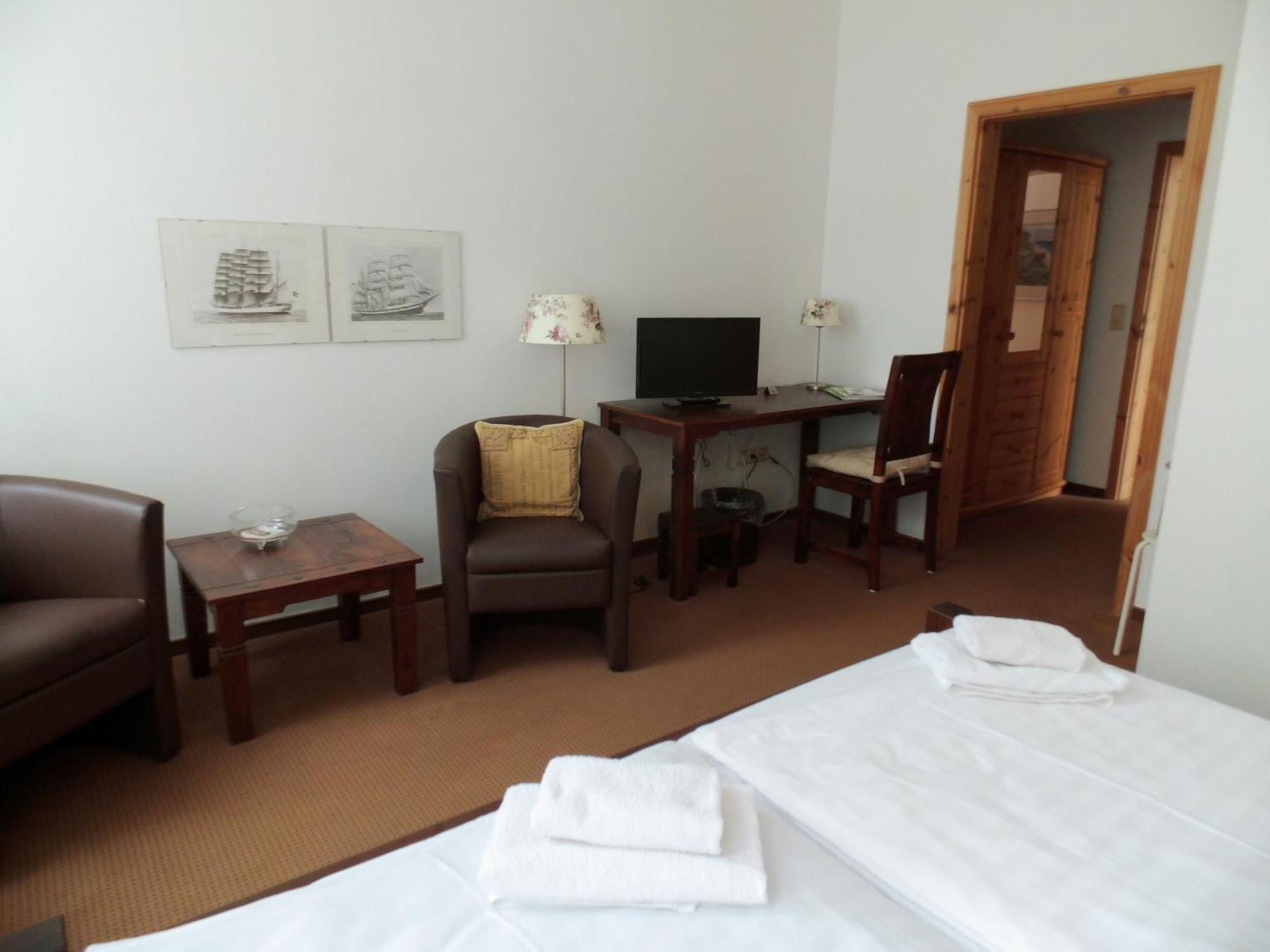 Pension & Restaurant "Alte Schule" Kluis Rom bilde